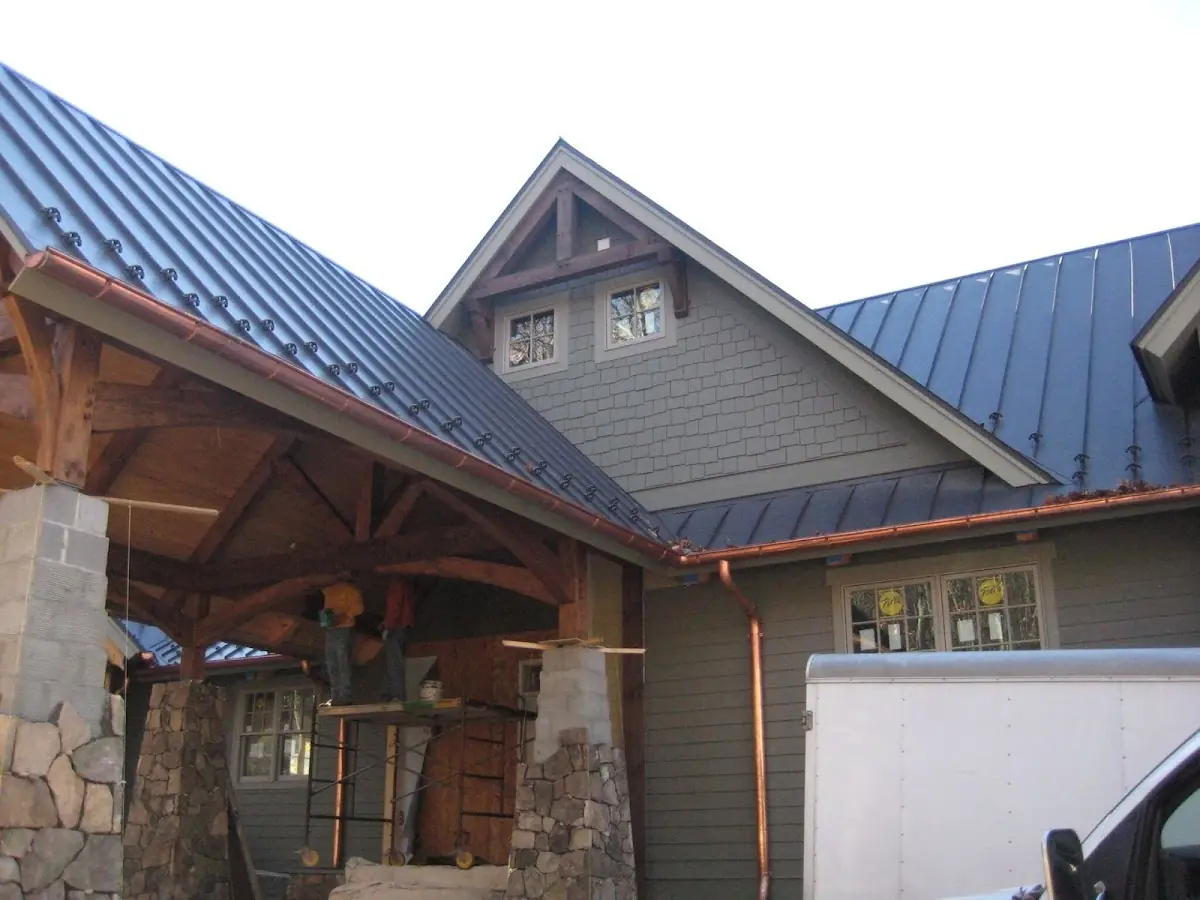 Craftsman Roofing team delivering quality roofing work in Dacula